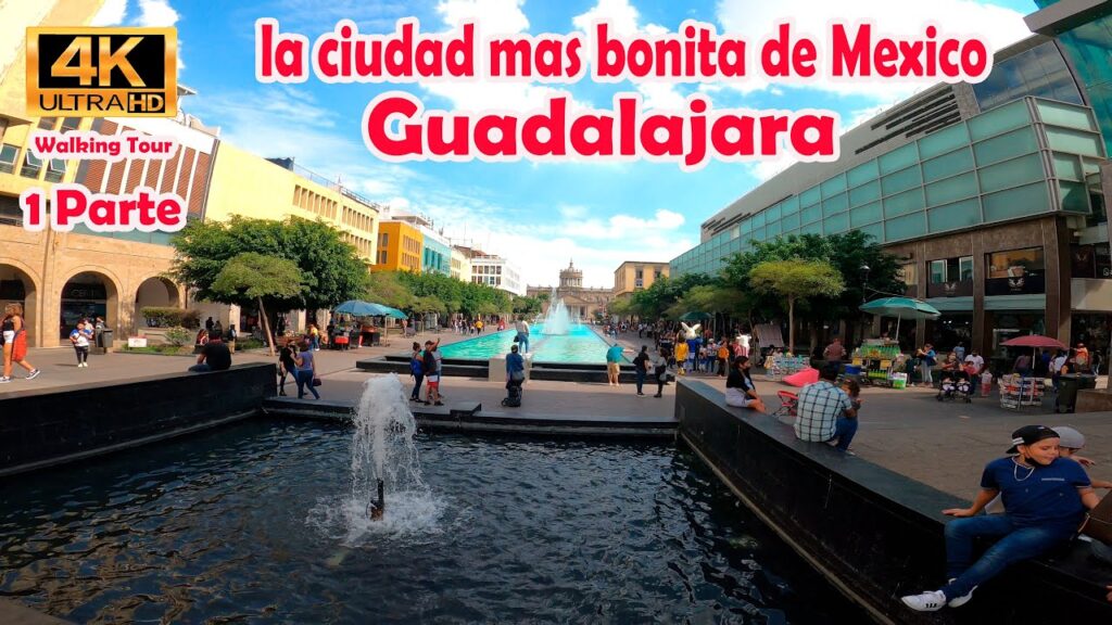 Explora la encantadora Plaza de la Liberación 1 plaza de la liberacion