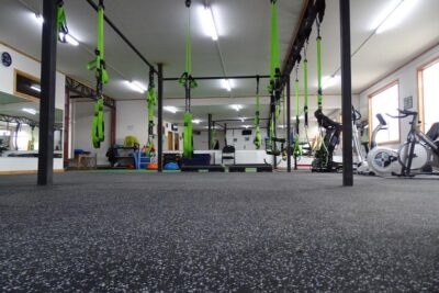 Kw pisos de hule para gym como la mejor opción para espacios deportivos